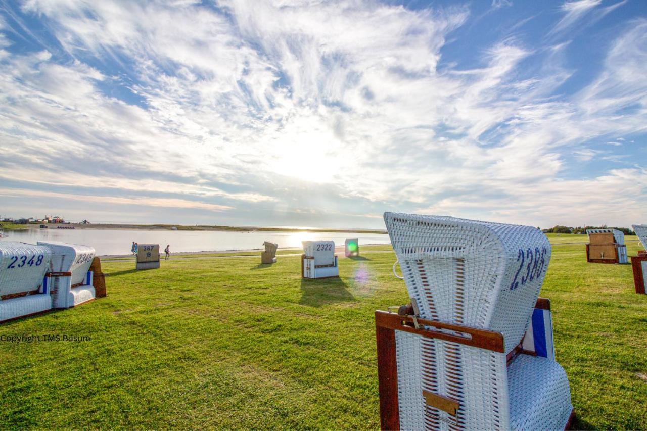 Grosszuegige Ferienwohnung Mit Terrasse Büsum Exteriér fotografie